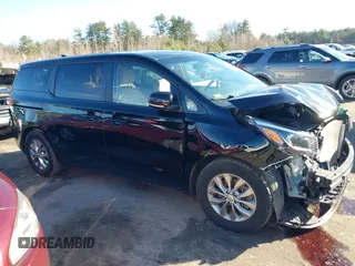 2019 Kia Sedona EX with VIN KNDMB5C10K6533494, listed as a IAAI auction lot 41798853 with 52,114 mi miles. Bid and sale history available at carsss.com. Image 13.