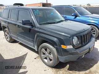2016 Jeep Patriot Sport с VIN 1C4NJPBA0GD694242, выставлен на аукционе IAAI как лот 42248322 с пробегом 102 058 миль миль и . История ставок и продаж доступна на DreamBid. Изображение 1.