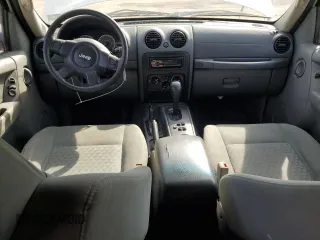 2007 Jeep Liberty Sport with VIN 1J4GL48K67W670575, listed as a Copart auction lot 53596365 with 219,882 mi miles and Salvage Title. Bid and sale history available at carsss.com. Image 8.