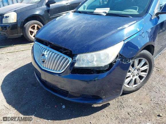 2012 Buick LaCrosse Convenience with VIN 1G4GB5G39CF290449, listed as a IAAI auction lot 41774433 with 159,826 mi miles. Bid and sale history available at carsss.com. Image 6.