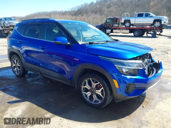 2021 Kia Seltos EX with VIN KNDERCAAXM7167273, listed as a IAAI auction lot 41839652 with 64,256 mi miles and . Bid and sale history available at DreamBid. Image 1.