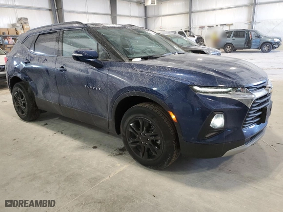 2022 Chevrolet Blazer LT with VIN 3GNKBHR47NS201764, listed as a Copart auction lot 82762934 with 27,798 mi miles and Salvage Title. Bid and sale history available at carsss.com. Image 4.