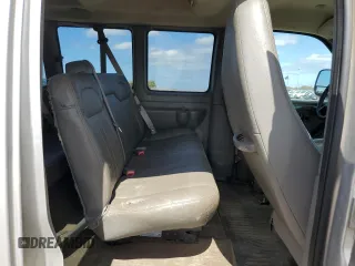 2011 Chevrolet Express Passenger LS z VIN 1GNSGBF4XB1169764, wystawiony jako Copart lot #64512794 z przebiegiem 75 532 mil mil oraz Szkoda całkowita • Salvage title. Historia ofert i sprzedaży dostępna na DreamBid. Obrazek 11.