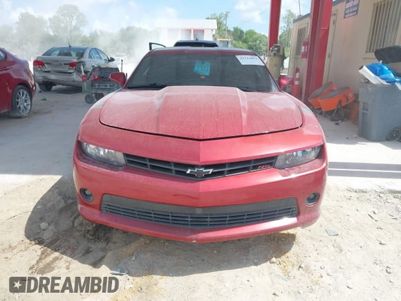 2014 Chevrolet Camaro LS z VIN 2G1FA1E32E9147104, wystawiony jako IAAI lot #42324064 z przebiegiem 70 585 mil mil oraz . Historia ofert i sprzedaży dostępna na DreamBid. Obrazek 6.