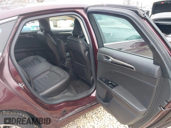 2013 Ford Fusion SE with VIN 3FA6P0HR3DR272210, listed as a IAAI auction lot 42007757 with 89,159 mi miles and . Bid and sale history available at DreamBid. Image 8.