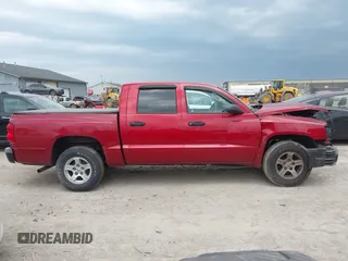 2006 Dodge Dakota ST with VIN 1D7HE28K06S636250, listed as a IAAI auction lot 41996544 with 74,995 mi miles and . Bid and sale history available at carsss.com. Image 13.