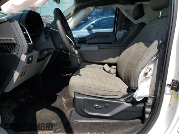 2016 Ford F-150 XL с VIN 1FTEW1CP4GFA49826, выставлен на аукционе Copart как лот 61107985 с пробегом 217 226 миль миль и Списание • Salvage title. История ставок и продаж доступна на DreamBid. Изображение 7.