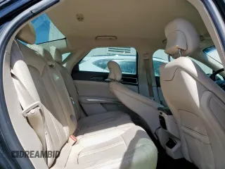 2016 Lincoln MKZ с VIN 3LN6L2G9XGR618563, выставлен на аукционе Copart как лот 65545825 с пробегом 120 537 миль миль и Списание • Salvage title. История ставок и продаж доступна на DreamBid. Изображение 10.