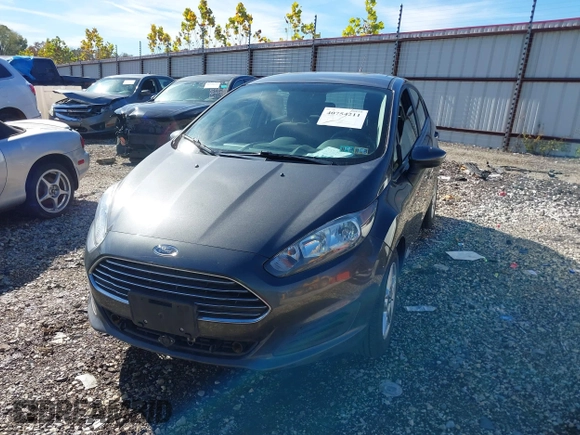 2019 Ford Fiesta SE with VIN 3FADP4EJ7KM138162, listed as a IAAI auction lot 40754211 with 51,886 mi miles. Bid and sale history available at carsss.com. Image 6.