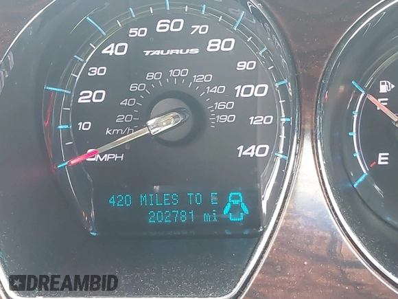 2011 Ford Taurus Limited with VIN 1FAHP2FW6BG183300, listed as a IAAI auction lot 42020979 with 202,781 mi miles and . Bid and sale history available at DreamBid. Image 7.