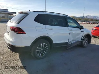 2022 Volkswagen Tiguan S with VIN 3VV1B7AX7NM029309, listed as a Copart auction lot 50375055 with 50,427 mi miles and Salvage title. Bid and sale history available at DreamBid. Image 3.