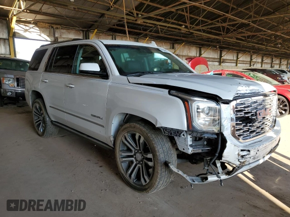 2018 GMC Yukon Denali with VIN 1GKS1CKJ4JR352531, listed as a Copart auction lot 43398305 with 73,781 mi miles and Salvage Title. Bid and sale history available at carsss.com. Image 4.