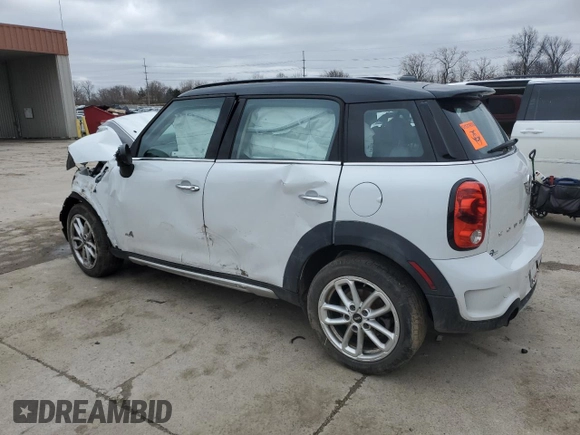 2015 MINI Countryman S with VIN WMWZC5C54FWP45274, listed as a Copart auction lot 47877695 with Not Provided miles and Salvage Title. Bid and sale history available at DreamBid. Image 2.