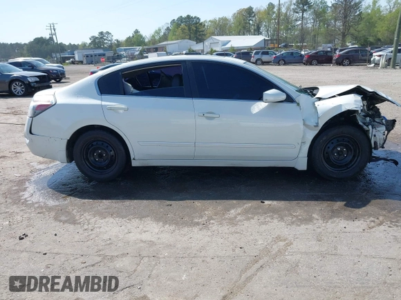 2009 Nissan Altima S with VIN 1N4AL21E09N432496, listed as a IAAI auction lot 42073322 with Not Provided miles and . Bid and sale history available at DreamBid. Image 13.