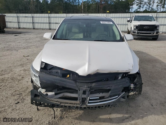 2018 Lincoln MKT Reserve with VIN 2LMHJ5AT2JBL00614, listed as a Copart auction lot 83477454 with NaN miles and Salvage Title. Bid and sale history available at carsss.com. Image 5.