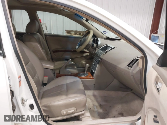 2005 Nissan Maxima SE z VIN 1N4BA41E55C816849, wystawiony jako IAAI lot #40978612 z przebiegiem 127 952 mil mil oraz . Historia ofert i sprzedaży dostępna na DreamBid. Obrazek 5.