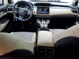 2019 Honda Clarity Plug-In Hybrid with VIN JHMZC5F17KC005787, listed as a Copart auction lot 76778374 with 27,055 mi miles and Salvage Title. Bid and sale history available at carsss.com. Image 8.