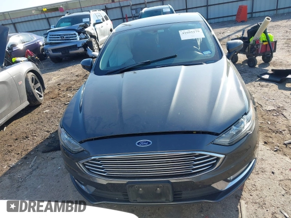 2018 Ford Fusion SE with VIN 3FA6P0HD0JR158536, listed as a IAAI auction lot 41695179 with 114,815 mi miles. Bid and sale history available at carsss.com. Image 12.
