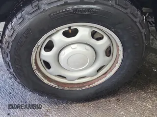 2014 Ford F-150 XL с VIN 1FTMF1CM6EKD75407, выставлен на аукционе IAAI как лот 42444922 с пробегом 151 437 миль миль и . История ставок и продаж доступна на DreamBid. Изображение 1.