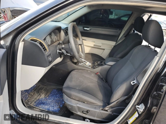 2007 Chrysler 300 with VIN 2C3LA43R17H879062, listed as a Copart auction lot 74536234 with 189,335 mi miles and Salvage Title. Bid and sale history available at carsss.com. Image 7.