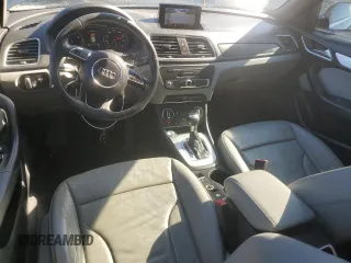 2018 Audi Q3 Premium Plus z VIN WA1HCCFS5JR030980, wystawiony jako Copart lot #82238534 z przebiegiem 78 884 mil mil oraz Szkoda całkowita • Salvage title. Historia ofert i sprzedaży dostępna na DreamBid. Obrazek 8.