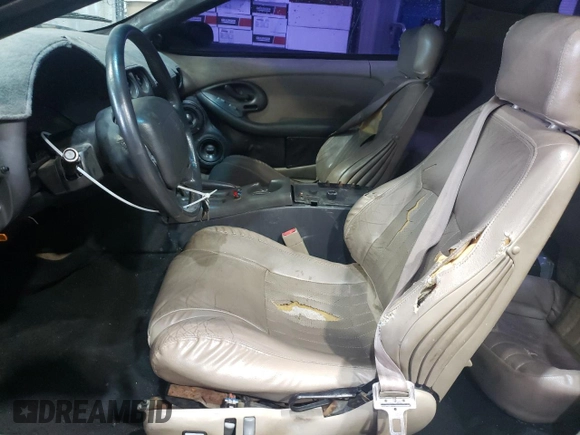 1999 Pontiac Firebird Formula с VIN 2G2FV22G1X2211237, выставлен на аукционе Copart как лот 57750415 с пробегом 134 236 миль миль и Списание • Salvage title. История ставок и продаж доступна на DreamBid. Изображение 7.