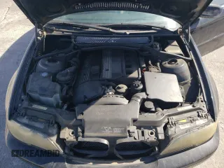 2005 BMW 3 Series 330Ci with VIN WBABD53475PL15981, listed as a Copart auction lot 77138744 with 187,727 mi miles and Clean Title. Bid and sale history available at carsss.com. Image 11.