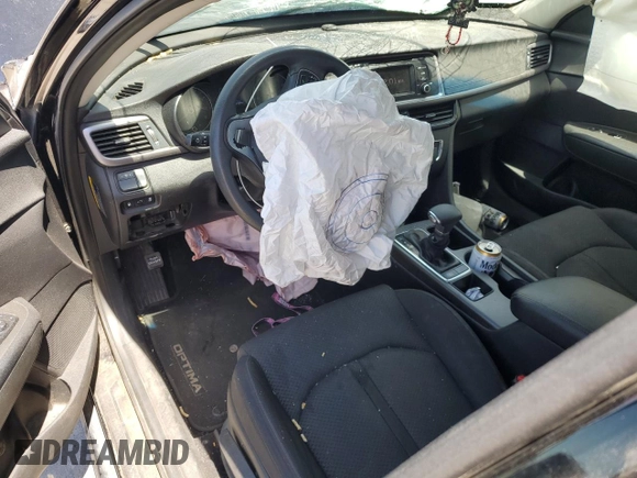 2016 Kia Optima LX z VIN 5XXGT4L33GG070751, wystawiony jako Copart lot #55944535 z przebiegiem 191 694 mil mil oraz Szkoda całkowita • Salvage title. Historia ofert i sprzedaży dostępna na DreamBid. Obrazek 8.