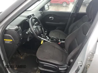 2016 Kia Soul with VIN KNDJN2A25G7825227, listed as a Copart auction lot 44054395 with 96,590 mi miles and Salvage Title. Bid and sale history available at carsss.com. Image 7.