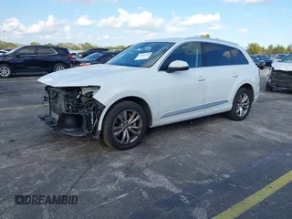 2017 Audi Q7 Premium Plus with VIN WA1LABF73HD018713, listed as a IAAI auction lot 41492243 with 112,928 mi miles. Bid and sale history available at carsss.com. Image 2.