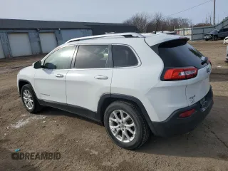 2016 Jeep Cherokee Latitude with VIN 1C4PJMCB5GW270008, listed as a Copart auction lot 43928675 with 157,704 mi miles and Salvage Title. Bid and sale history available at carsss.com. Image 2.