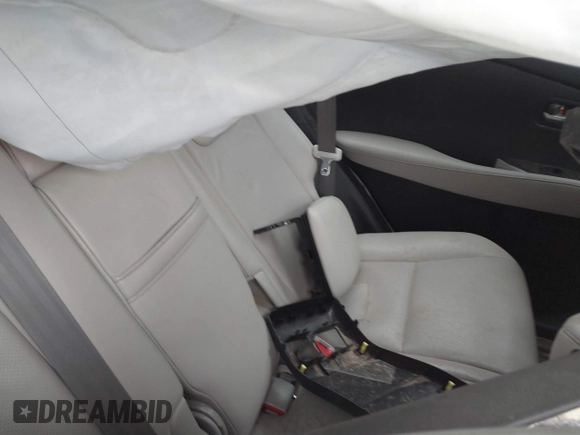 2013 Lexus RX 350 with VIN 2T2ZK1BAXDC095932, listed as a IAAI auction lot 41708217 with Not Provided miles and . Bid and sale history available at DreamBid. Image 8.