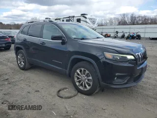 2019 Jeep Cherokee Latitude Plus with VIN 1C4PJMLB9KD191316, listed as a Copart auction lot 49441065 with 181,348 mi miles and Salvage Title. Bid and sale history available at carsss.com. Image 4.