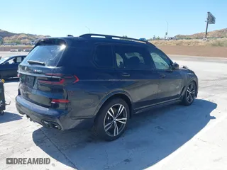 2024 BMW X7 M60i with VIN 5UX33EM03R9U42130, listed as a IAAI auction lot 39714839 with 1 mi miles. Bid and sale history available at carsss.com. Image 4.