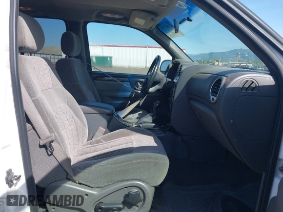 2003 GMC Envoy SLT with VIN 1GKDT13S232394707, listed as a IAAI auction lot 42084139 with 192,416 mi miles. Bid and sale history available at carsss.com. Image 5.