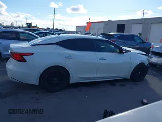 2017 Nissan Maxima SV with VIN 1N4AA6AP4HC448614, listed as a IAAI auction lot 40740658 with 207,596 mi miles and . Bid and sale history available at DreamBid. Image 13.