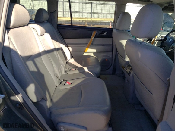2010 Toyota Highlander Hybrid Limited w/3rd Row with VIN JTEJW3EH5A2038392, listed as a Copart auction lot 45891545 with 174,533 mi miles and Clean Title. Bid and sale history available at carsss.com. Image 11.