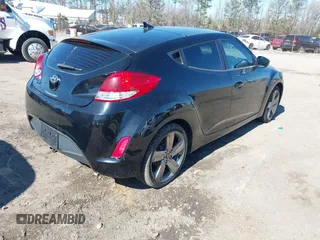 2012 Hyundai Veloster w/Black Int с VIN KMHTC6AD8CU046029, выставлен на аукционе IAAI как лот 41664151 с пробегом 163 523 миль миль и . История ставок и продаж доступна на DreamBid. Изображение 4.