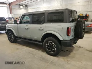 2022 Ford Bronco z VIN 1FMEE5DP8NLB90711, wystawiony jako Copart lot #63755395 z przebiegiem 22 660 mil mil oraz Szkoda całkowita • Salvage title. Historia ofert i sprzedaży dostępna na DreamBid. Obrazek 2.