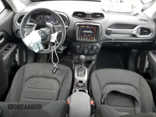 2022 Jeep Renegade Latitude with VIN ZACNJDB12NPN70337, listed as a Copart auction lot 59698525 with 45,255 mi miles and Salvage title. Bid and sale history available at DreamBid. Image 8.