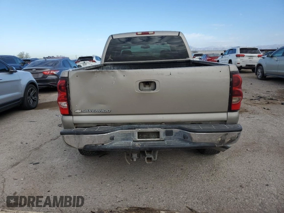 2003 Chevrolet Silverado 1500HD LS z VIN 1GCGC13U93F124103, wystawiony jako Copart lot #87912555 z przebiegiem 286 357 mil mil oraz Czysty tytuł • Clean title. Historia ofert i sprzedaży dostępna na DreamBid. Obrazek 6.