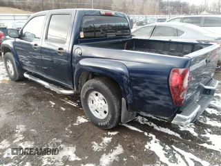 2007 GMC Canyon SLE1 with VIN 1GTDS13E178239562, listed as a IAAI auction lot 41264216 with 230,487 mi miles. Bid and sale history available at carsss.com. Image 3.