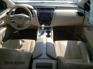 2015 Nissan Murano SV z VIN 5N1AZ2MG2FN273462, wystawiony jako Copart lot #53375645 z przebiegiem 132 105 mil mil oraz Szkoda całkowita • Salvage title. Historia ofert i sprzedaży dostępna na DreamBid. Obrazek 8.