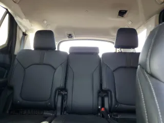 2025 Honda Pilot EX-L z VIN 5FNYG1H46SB083417, wystawiony jako Copart lot #48139585 z przebiegiem 1 664 mil mil oraz Szkoda całkowita • Salvage title. Historia ofert i sprzedaży dostępna na DreamBid. Obrazek 10.