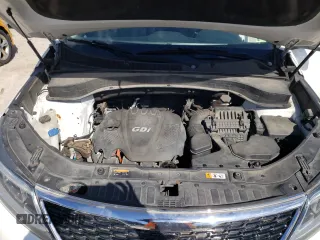 2014 Kia Sorento LX with VIN 5XYKTCA63EG481383, listed as a Copart auction lot 48865185 with 105,118 mi miles and Salvage Title. Bid and sale history available at carsss.com. Image 12.