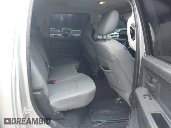 2013 Ram 2500 Tradesman with VIN 3C6UR5HL4DG531407, listed as a IAAI auction lot 41630613 with 299,984 mi miles. Bid and sale history available at carsss.com. Image 8.