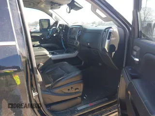 2019 Chevrolet Silverado 2500HD LTZ with VIN 1GC1KTEY4KF185765, listed as a IAAI auction lot 41488686 with 161,727 mi miles. Bid and sale history available at carsss.com. Image 5.