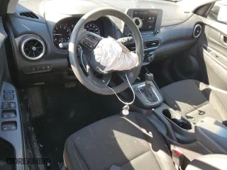 2022 Hyundai Kona SEL with VIN KM8K62AB0NU912402, listed as a Copart auction lot 41849515 with 68,713 mi miles and Salvage Title. Bid and sale history available at carsss.com. Image 8.