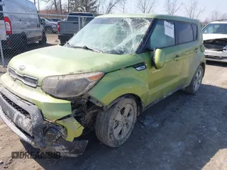 2017 Kia Soul with VIN KNDJN2A22H7888030, listed as a IAAI auction lot 41803846 with 118,582 mi miles. Bid and sale history available at carsss.com. Image 6.