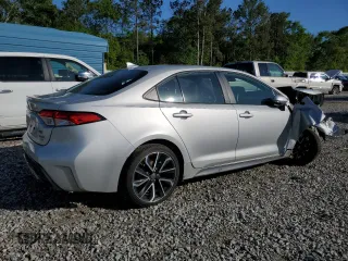 2021 Toyota Corolla SE with VIN 5YFS4MCE3MP090266, listed as a Copart auction lot 52882215 with 43,719 mi miles and Salvage Title. Bid and sale history available at DreamBid. Image 3.